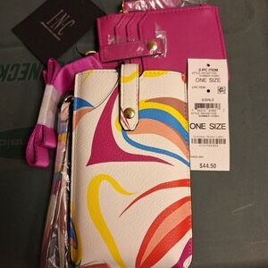 NWT I.N.C. International Concepts Cell Phone Wrislet w/Credit Card Holder